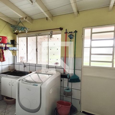Casa à venda com 370m², 3 quartos e 2 vagasÁrea de Serviço