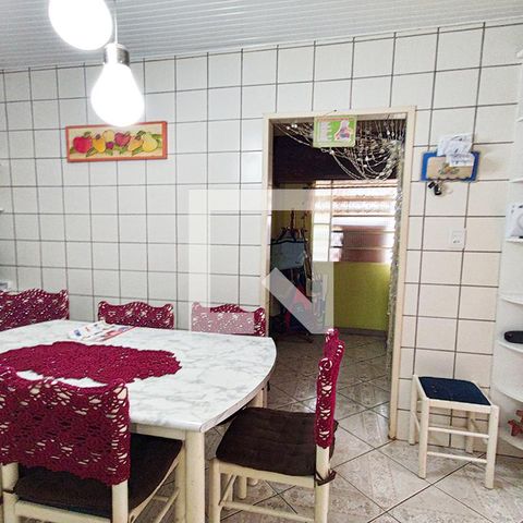 Casa à venda com 370m², 3 quartos e 2 vagasCozinha