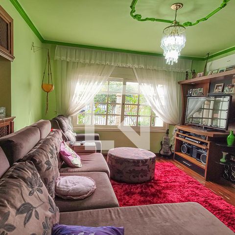 Casa à venda com 370m², 3 quartos e 2 vagasSala de Estar