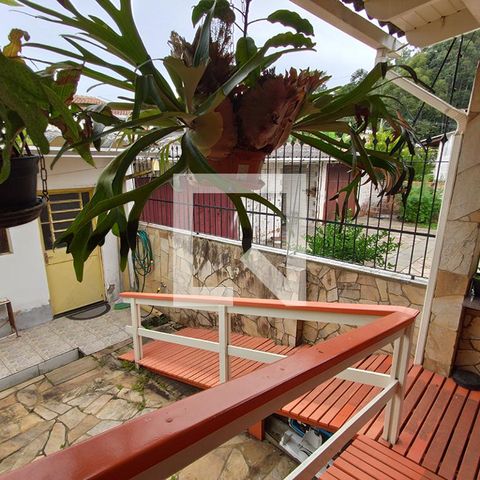 Casa à venda com 370m², 3 quartos e 2 vagasPátio Fundos