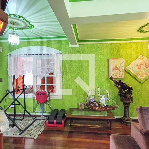 Casa à venda com 370m², 3 quartos e 2 vagasSala de Estar