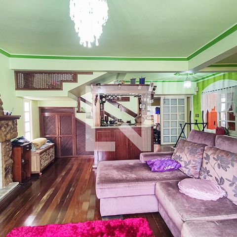 Casa à venda com 370m², 3 quartos e 2 vagasSala de Estar