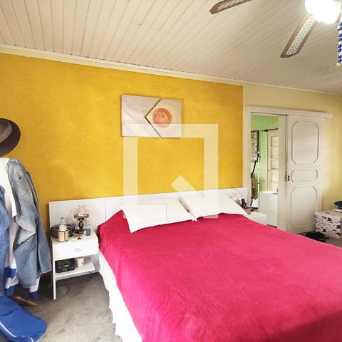 Casa à venda com 370m², 3 quartos e 2 vagasQuarto 2 Suíte
