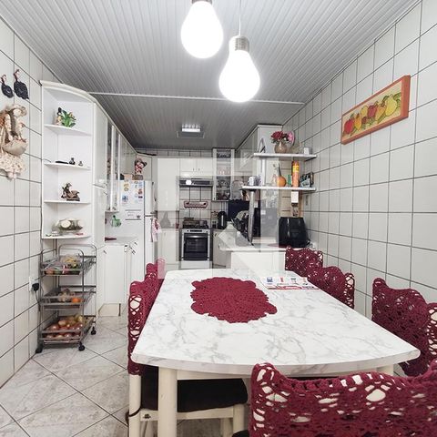 Casa à venda com 370m², 3 quartos e 2 vagasCozinha