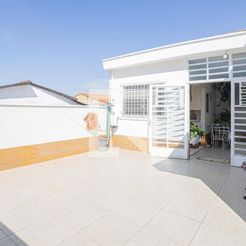 Casa à venda com 120m², 3 quartos e 4 vagasQuintal