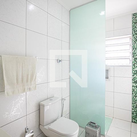 Casa à venda com 120m², 3 quartos e 4 vagasBanheiro