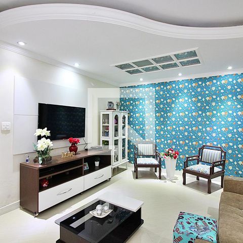 Casa à venda com 379m², 5 quartos e 6 vagasSala