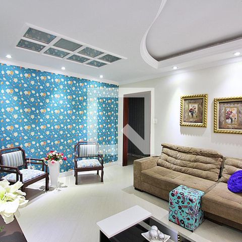 Casa à venda com 379m², 5 quartos e 6 vagasSala