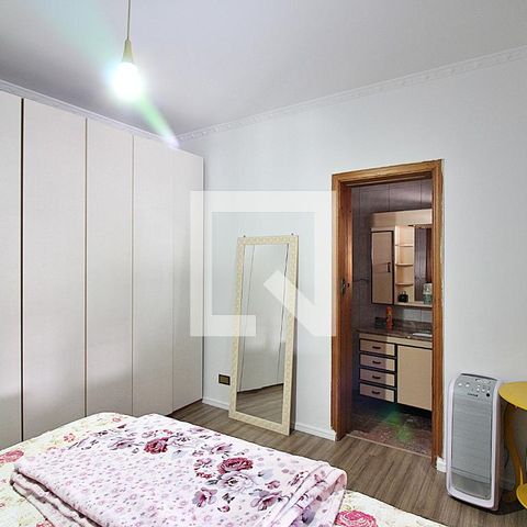 Casa à venda com 379m², 5 quartos e 6 vagasQuarto 1 - Suíte