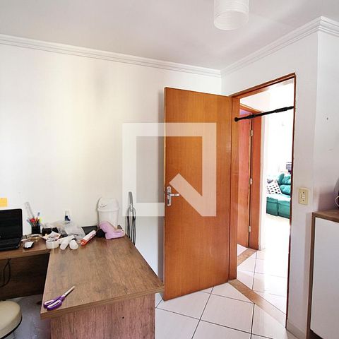 Casa à venda com 379m², 5 quartos e 6 vagasQuarto 2 Casa 2
