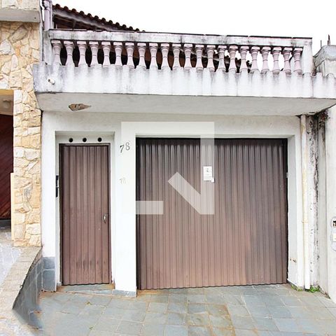 Casa à venda com 379m², 5 quartos e 6 vagasFachada