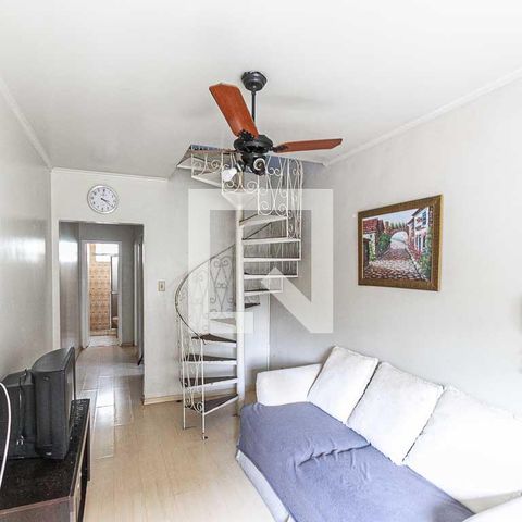 Apartamento à venda com 120m², 3 quartos e sem vagaSala