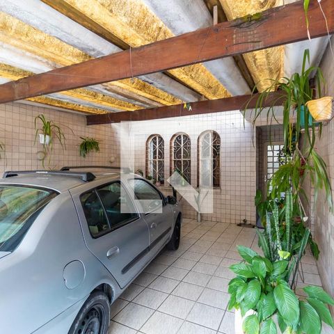 Casa à venda com 241m², 4 quartos e 2 vagasGaragem