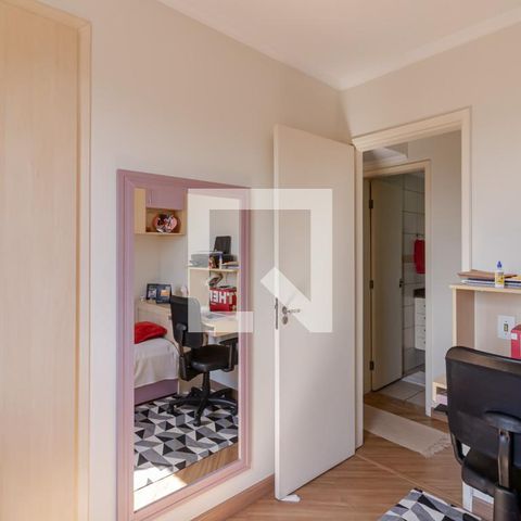 Apartamento à venda com 82m², 3 quartos e 2 vagasQuarto 2