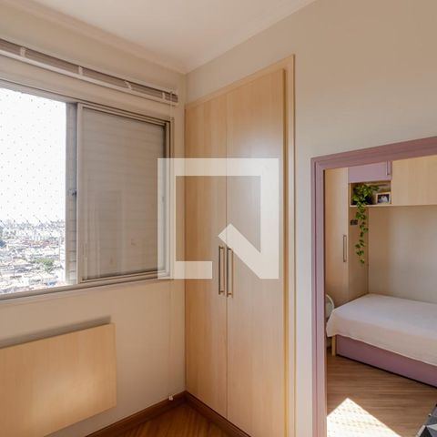 Apartamento à venda com 82m², 3 quartos e 2 vagasQuarto 2