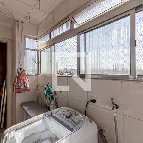 Apartamento à venda com 82m², 3 quartos e 2 vagasÁrea de Serviço