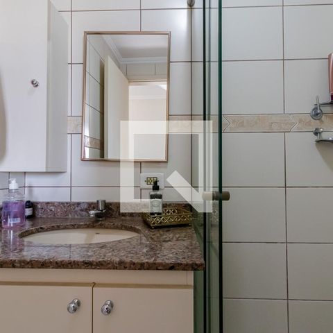 Apartamento à venda com 82m², 3 quartos e 2 vagasBanheiro social