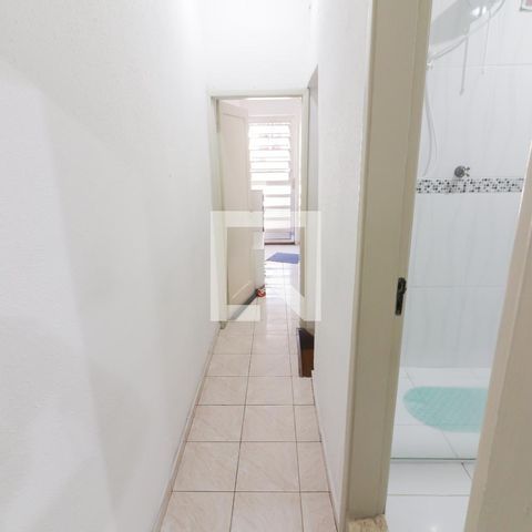 Casa à venda com 98m², 3 quartos e 1 vagaBanheiro