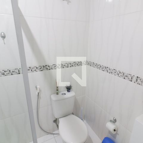 Casa à venda com 98m², 3 quartos e 1 vagaBanheiro