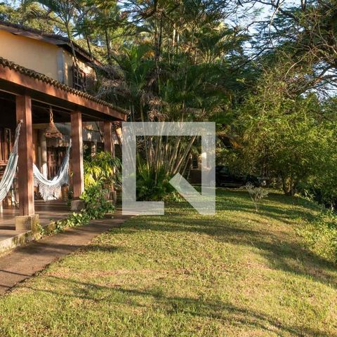 Casa para alugar com 4424m², 3 quartos e 8 vagasÁrea Externa