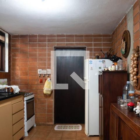 Casa para alugar com 4424m², 3 quartos e 8 vagasCozinha