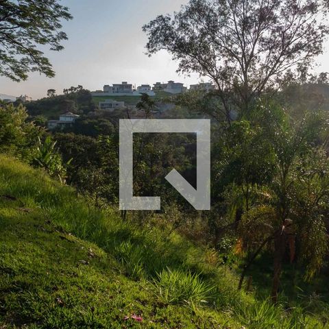 Casa para alugar com 4424m², 3 quartos e 8 vagasÁrea Externa