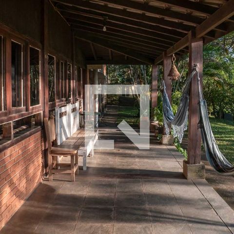 Casa para alugar com 4424m², 3 quartos e 8 vagasVaranda