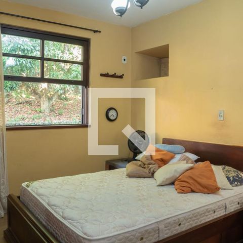 Casa para alugar com 4424m², 3 quartos e 8 vagasSuite