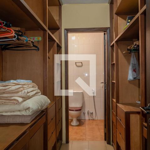 Casa para alugar com 4424m², 3 quartos e 8 vagasCloset Suite