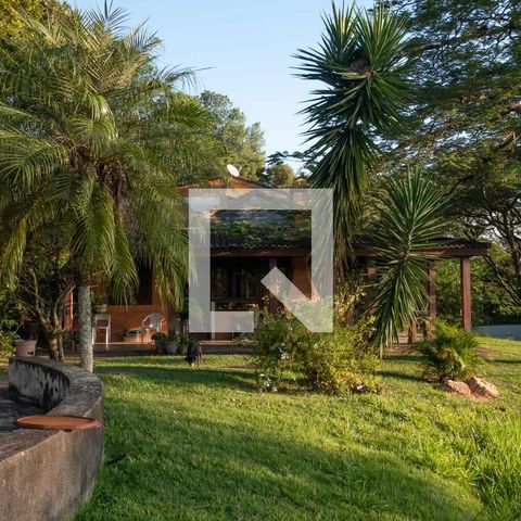 Casa para alugar com 4424m², 3 quartos e 8 vagasÁrea Externa