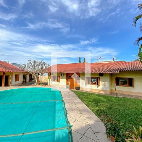 Casa à venda com 190m², 3 quartos e 3 vagasQuiosque e Piscina