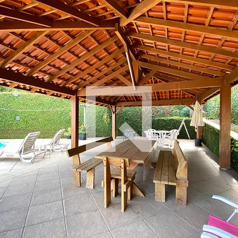 Casa à venda com 190m², 3 quartos e 3 vagasQuiosque e Piscina