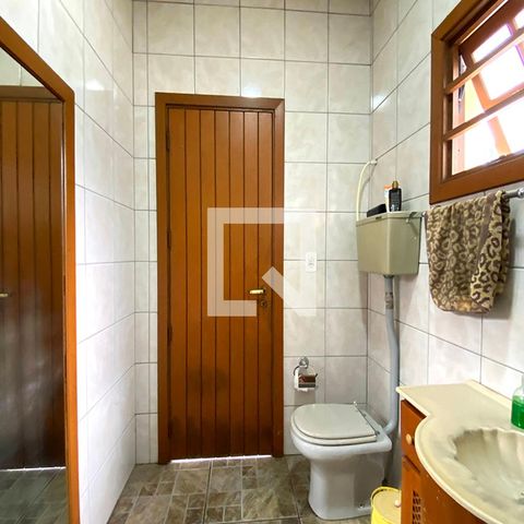 Casa à venda com 190m², 3 quartos e 3 vagasBanheiro de Serviço