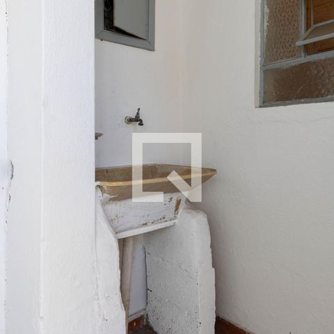Casa à venda com 300m², 4 quartos e 2 vagasBanheiro