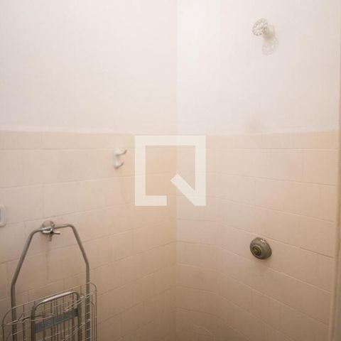 Casa à venda com 140m², 3 quartos e 2 vagasBanheiro de Serviço