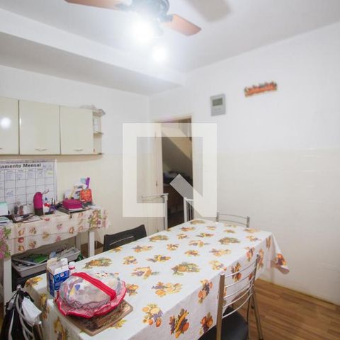 Casa à venda com 140m², 3 quartos e 2 vagasCopa