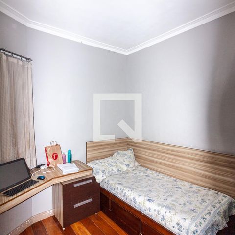 Casa à venda com 420m², 4 quartos e 5 vagassuíte 2