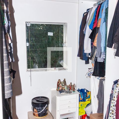 Casa à venda com 420m², 4 quartos e 5 vagasquarto 2