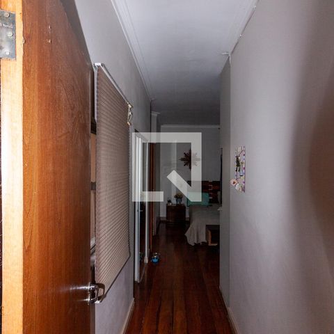 Casa à venda com 420m², 4 quartos e 5 vagascorredor