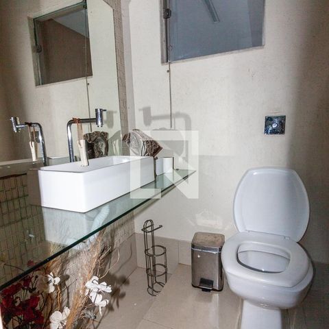 Casa à venda com 420m², 4 quartos e 5 vagasLavabo