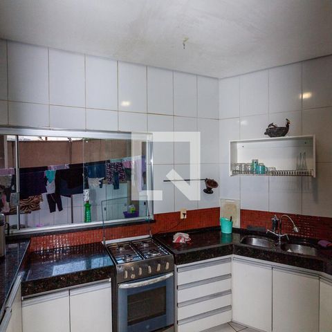 Casa à venda com 420m², 4 quartos e 5 vagascozinha