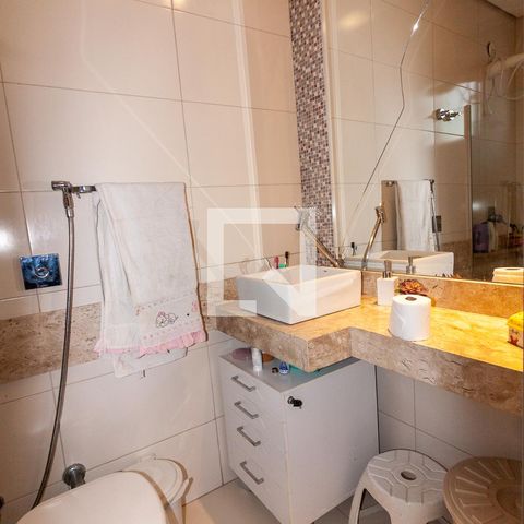 Casa à venda com 420m², 4 quartos e 5 vagasBanheiro