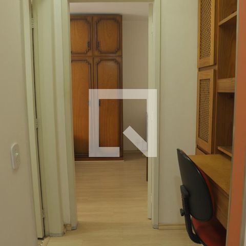 Apartamento à venda com 46m², 1 quarto e 1 vagacorredor/Escritorio