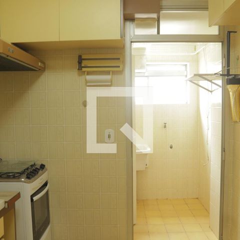 Apartamento à venda com 46m², 1 quarto e 1 vagaCozinha