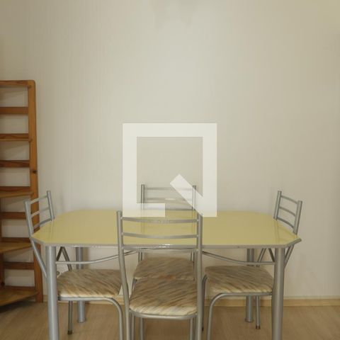 Apartamento à venda com 46m², 1 quarto e 1 vagaSala