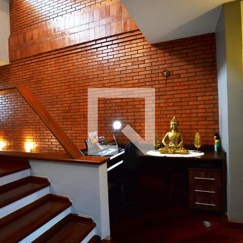 Casa de condomínio à venda com 363m², 3 quartos e 4 vagasHall