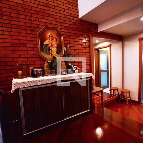Casa de condomínio à venda com 363m², 3 quartos e 4 vagasHall de Entrada