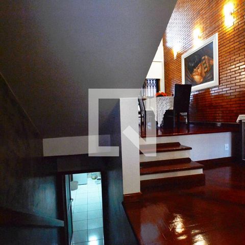 Casa de condomínio à venda com 363m², 3 quartos e 4 vagasHall de Entrada
