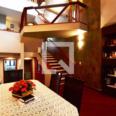 Casa de condomínio à venda com 363m², 3 quartos e 4 vagasSala de Jantar