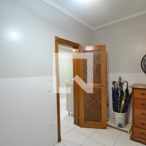 Casa de condomínio à venda com 363m², 3 quartos e 4 vagasQuarto de Serviço 1